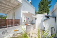 TD Casa Fusella with Panoramic Pool and Sea View