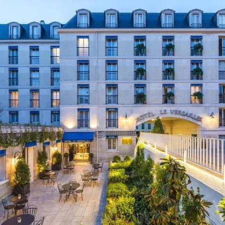 Hôtel le Versailles