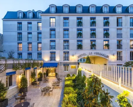 Hôtel le Versailles Hotels in Versailles