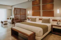 The Reef 28 Hotel & Spa - Luxury Adults Only - All Suites - with Optional All Inclusive