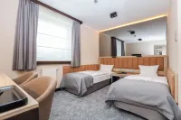 Ilonn Hotel Hôtels à : Suchy Las