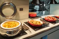 Holiday Inn QUEENSTOWN REMARKABLES PARK by IHG - breakfast