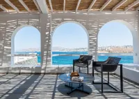 Dreambox Mykonos Suites
