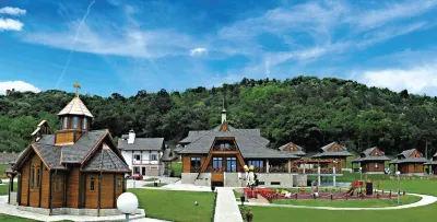 Etno kompleks Vrdnicka Kula Hotels in 