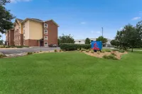 Studio 6 Lenexa, KS - Overland Park Hotels in Lenexa