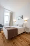 Mystay Porto Batalha - Condos