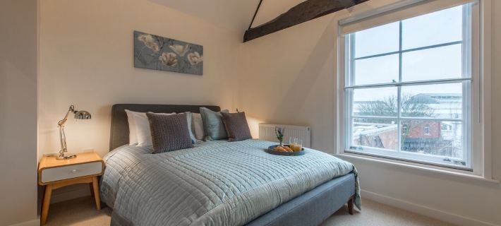 Central Windsor Apartment Facing the Castle Hotels in Windsor