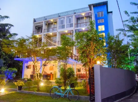 Bayfront Отели рядом с достопримечательностью «Resthouse Handiya Bo Tree»