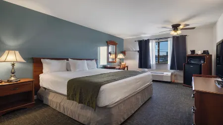 Sonora Aladdin Motor Inn Отели в г. Таоламн