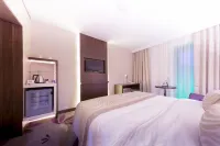 Hotel Transilvania - balcony