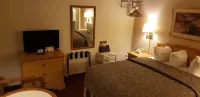 Cozy Inn Hotel di Cortez