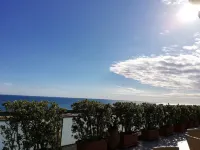 巴里昂酒店 - 海景