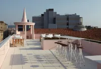 Casa Rosa Hotels in Porto