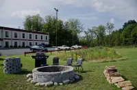 Pleasant Night Inn- Carthage NY