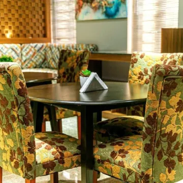 Fragrance Apartments and Suites