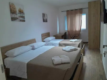 Elysium Affittacamere Отели рядом с достопримечательностью «The Righteous of Sicily»