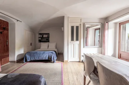 Bed End Breakfast du Centre Отели в г. Ла Кот-д'Эм