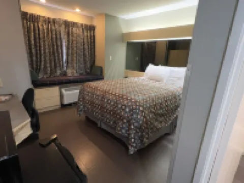 Americas Best Value Inn and Suites Jackson Hotels in Jackson