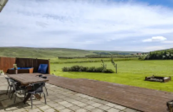 Vallakot Farm Guesthouse Hotels in Þingeyjarsveit