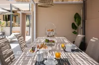 Sea & City Apartments - Homestays