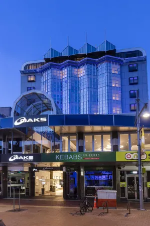 Oaks Wellington Hotel