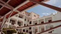 International Resort Hotel in zona Lido Bernardino