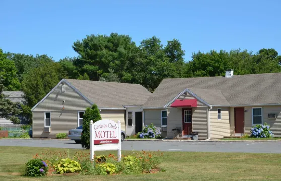 法爾默斯卡爾頓汽車旅館