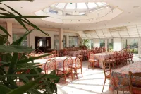 Zum Kirschbaum Hotels in Randersacker