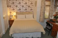 Walcot House Hotels in Beaulieu