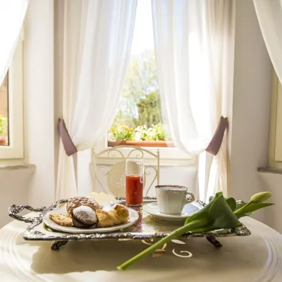 Trastevere Royal Suite Hotels near Santa Prisca