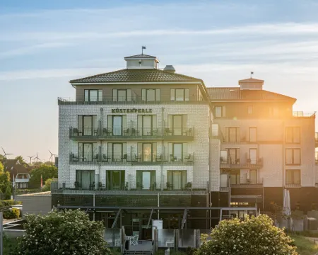 Küstenperle Strandhotel & Spa Hotels in Busum