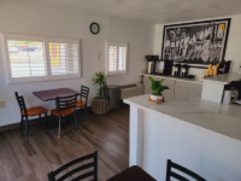 Super 8 by Wyndham El Centro North Hotels in El Centro