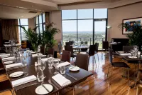 Discovery Resorts - McCracken Country Club - breakfast