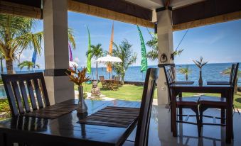 Kelapa Lovina Beach Villa