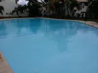 Three Bedroom Apartment by Dakz Hotels in 