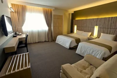 Grand Medallion Hotel
