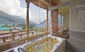 Snow Flakes Resort and Spa Centrally Heated Luxury Resort