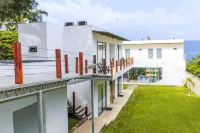 Equinoccio Hotel فنادق في 