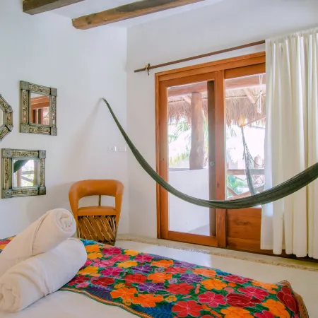 Casa Iguana Holbox - Beachfront Hotel