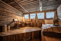 Basecamp Hotel Hotels in Longyearbyen