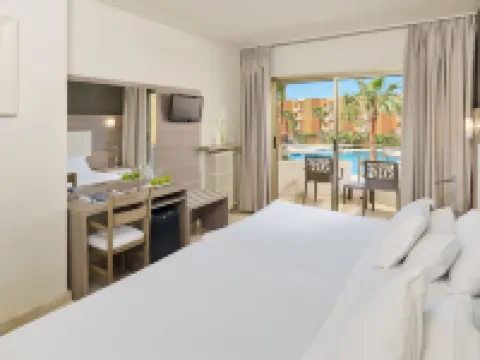 H10 Cambrils Playa Hotels in Cambrils