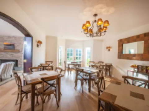 Seal Cove Inn Hotels in Moss Beach