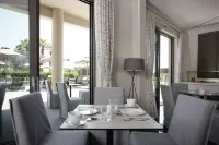 Lagouvardos Village Hotel Các khách sạn ở Gargaliani