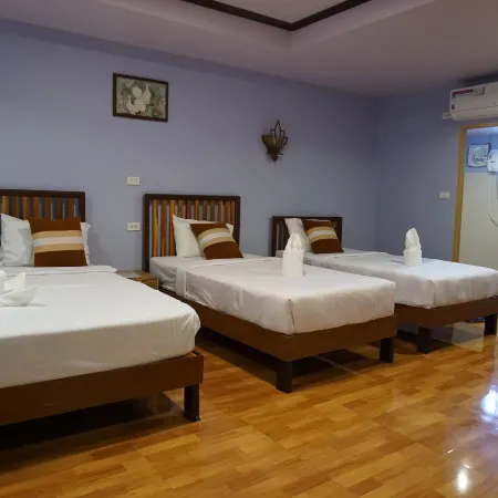 Lampang Bouteak Resort