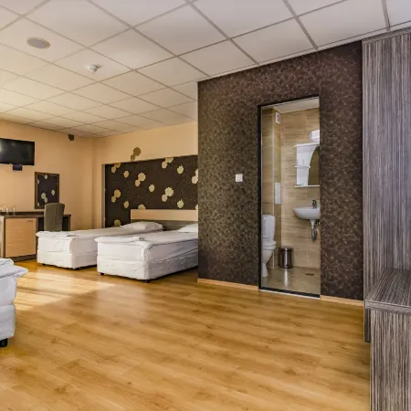 Hotel City