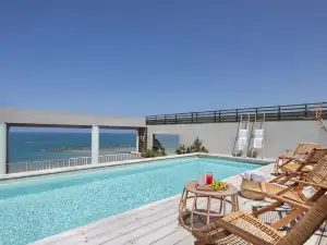 Sea Executive Suites