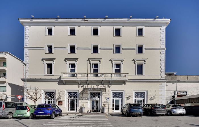 Hotel de La Ville