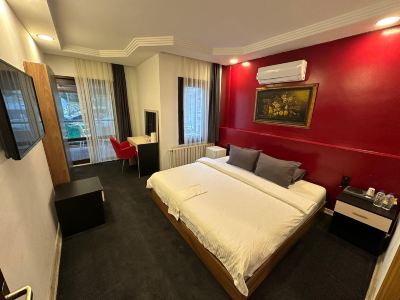 Mavilla Hotel