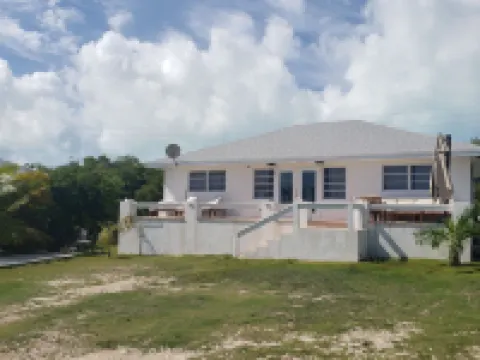 Ocean Mist Villa Hotels in Great Exuma Island