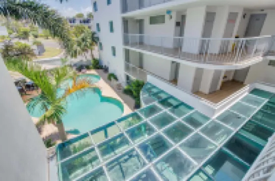 Grand Palais Boolarong Beachside Apartments